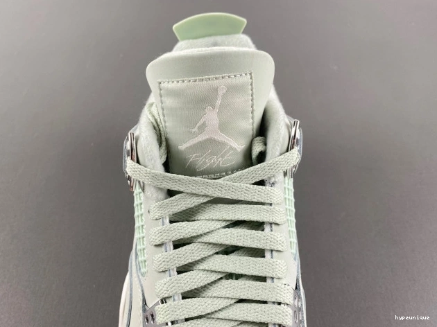 HYPE Air Seafoam Jordan 4 (W) HV0823-003 0816